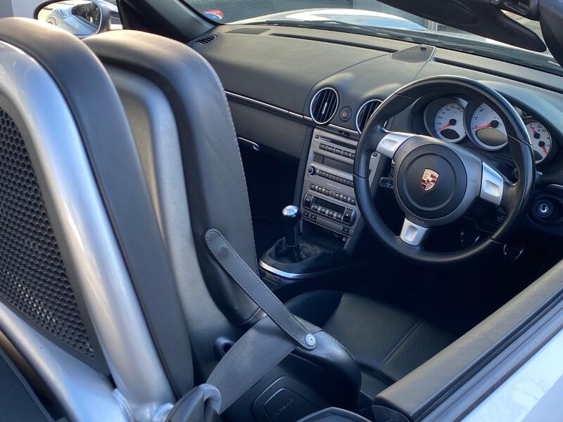 PORSCHE BOXSTER 987