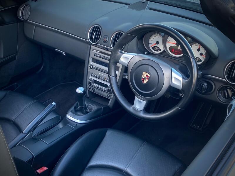 PORSCHE BOXSTER 987