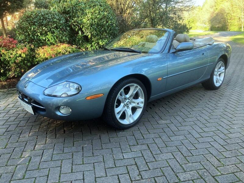 JAGUAR XK8