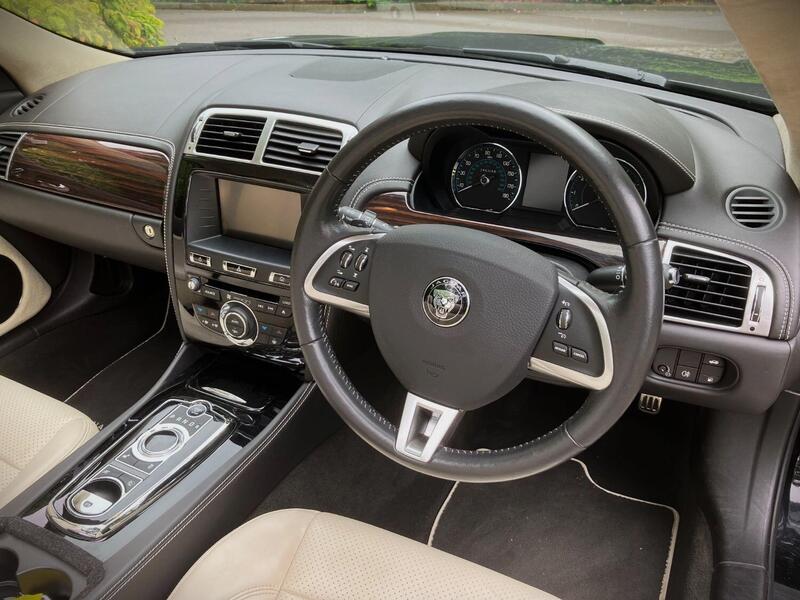 JAGUAR XK