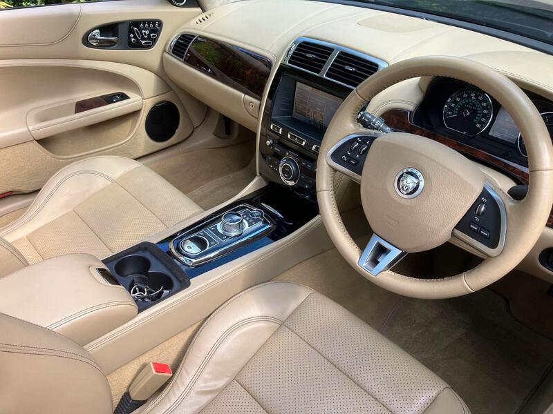 JAGUAR XK
