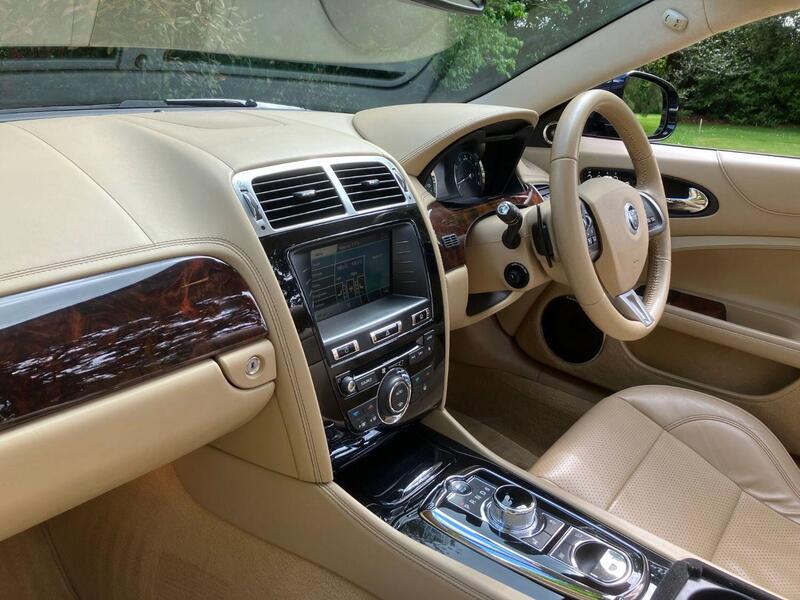 JAGUAR XK