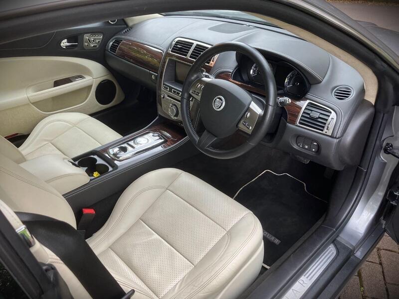 JAGUAR XK