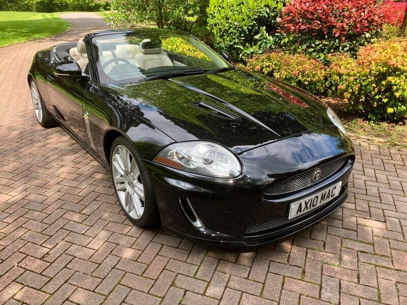 JAGUAR XKR