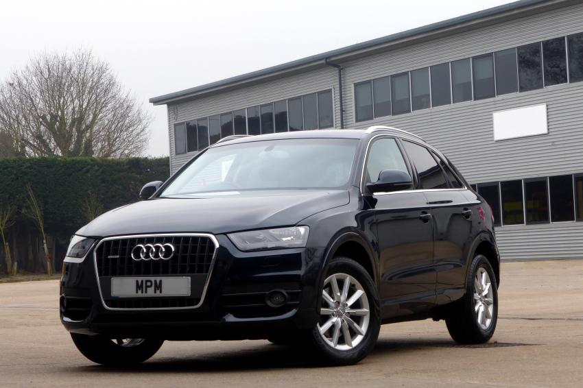 AUDI Q3