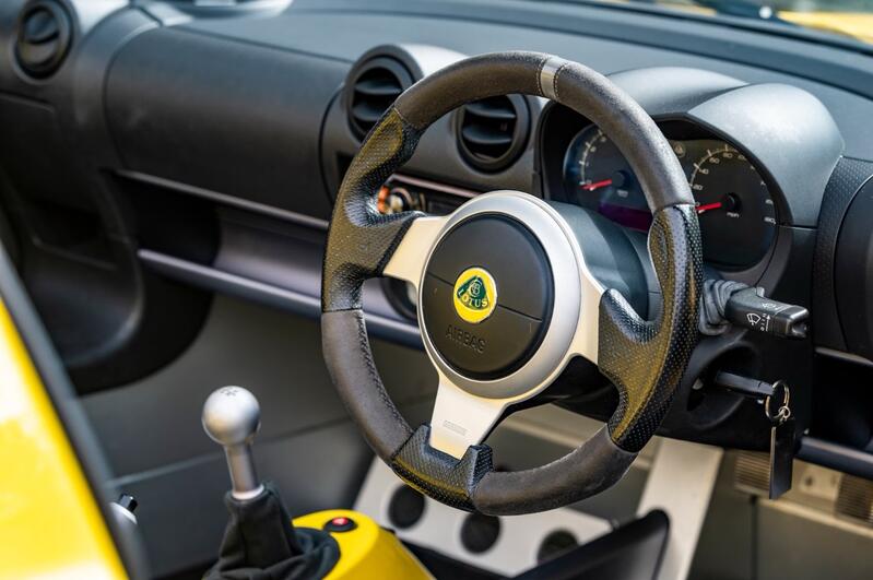 LOTUS ELISE