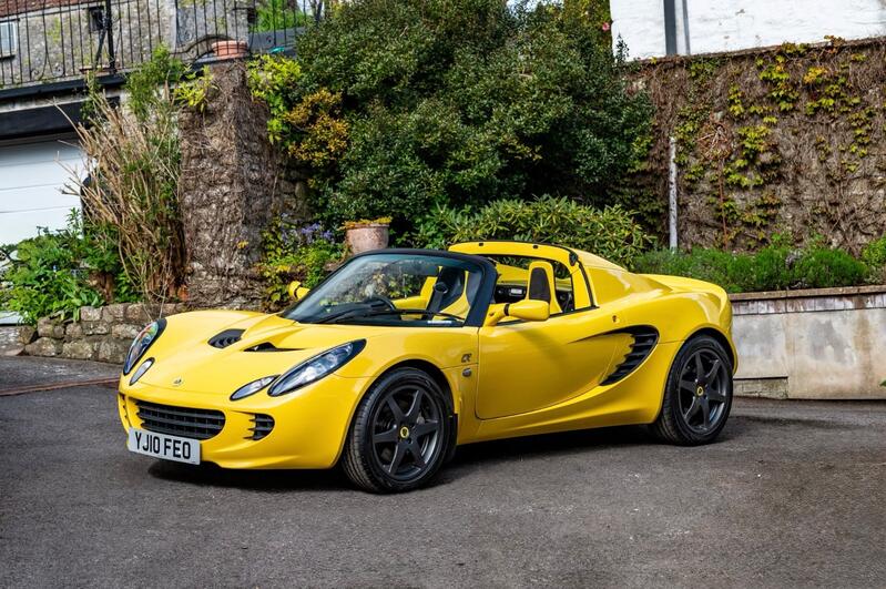 LOTUS ELISE