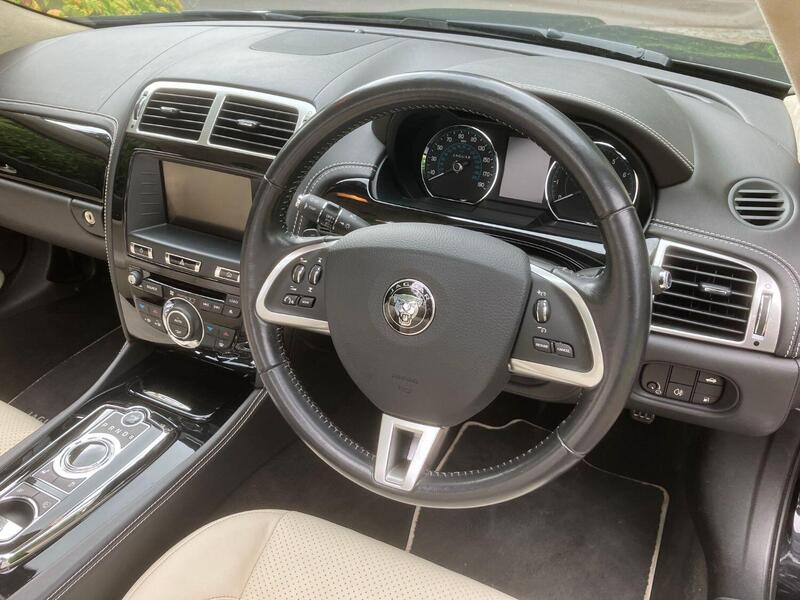 JAGUAR XK