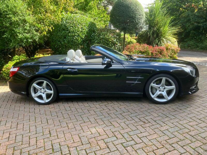 View MERCEDES-BENZ SL 3.5 SL350 V6 AMG SPORT