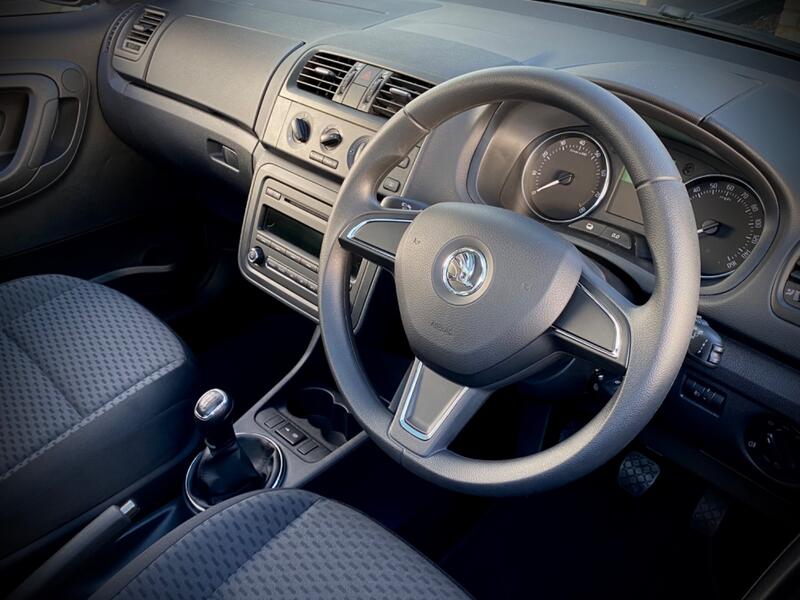 View SKODA ROOMSTER 1.2 TSI SE Action