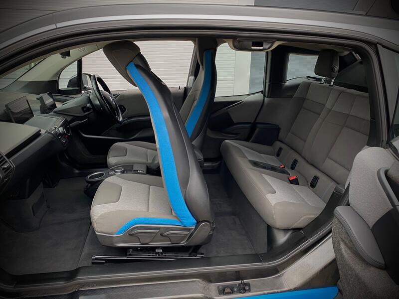 BMW I3
