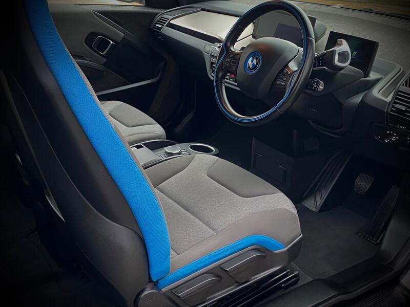 BMW I3