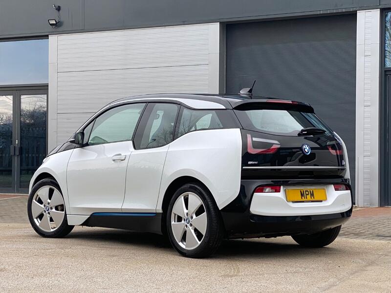 BMW I3