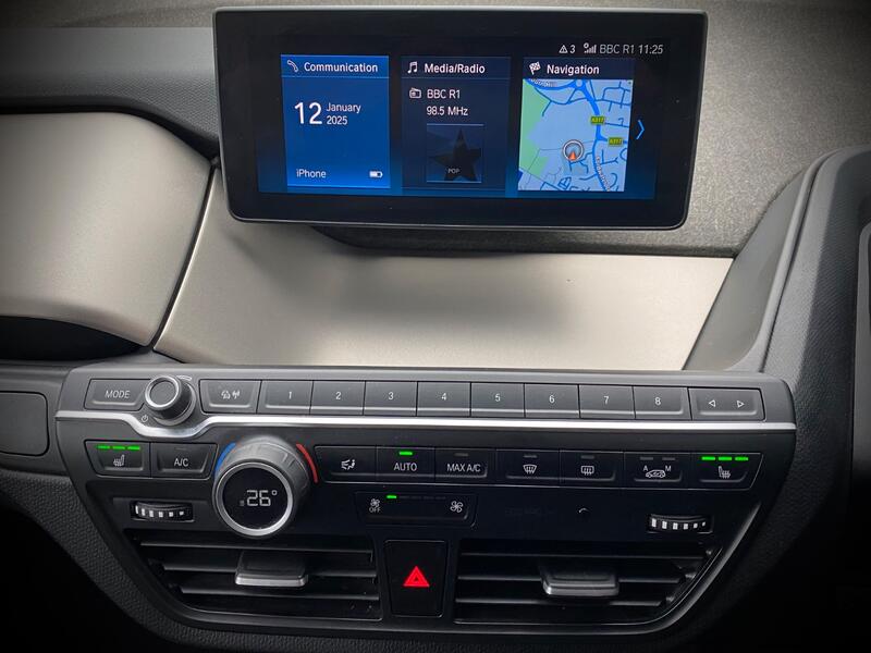 BMW I3