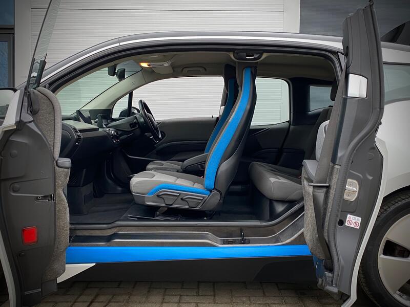 BMW I3