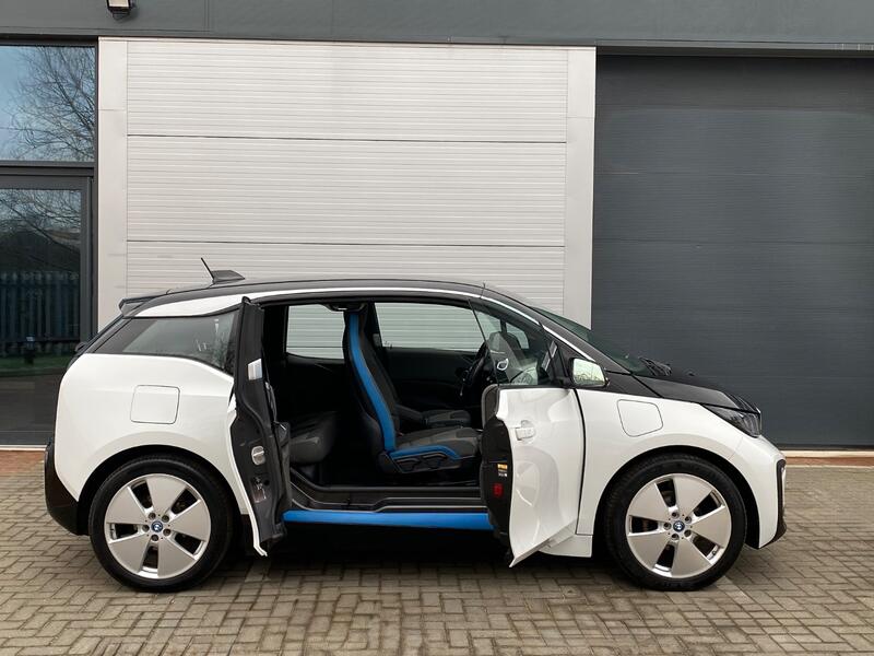 BMW I3