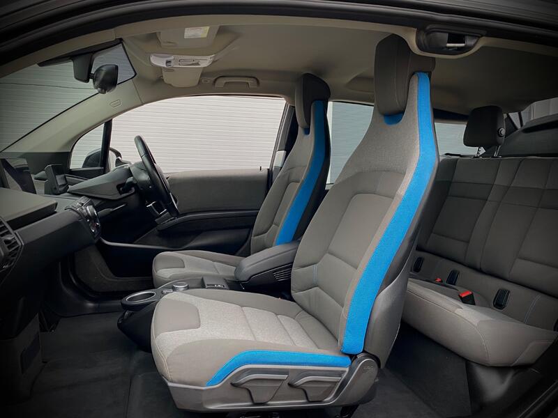 BMW I3