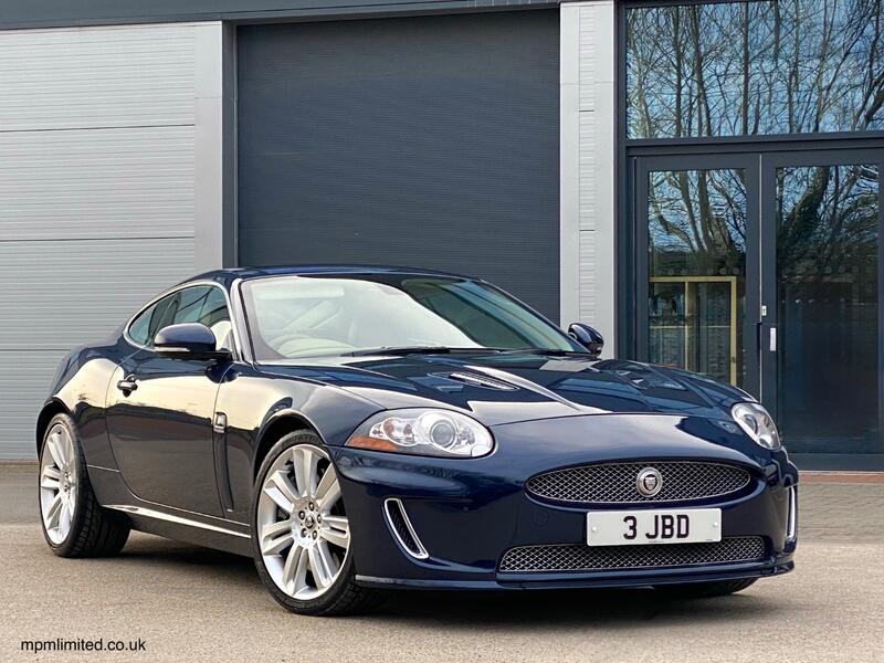 View JAGUAR XKR 5.0 V8