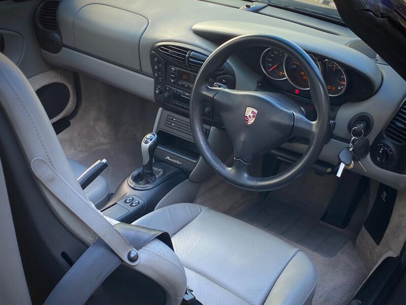 PORSCHE BOXSTER