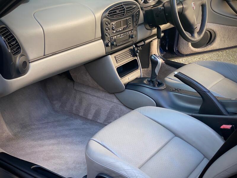 PORSCHE BOXSTER