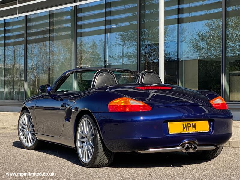 PORSCHE BOXSTER