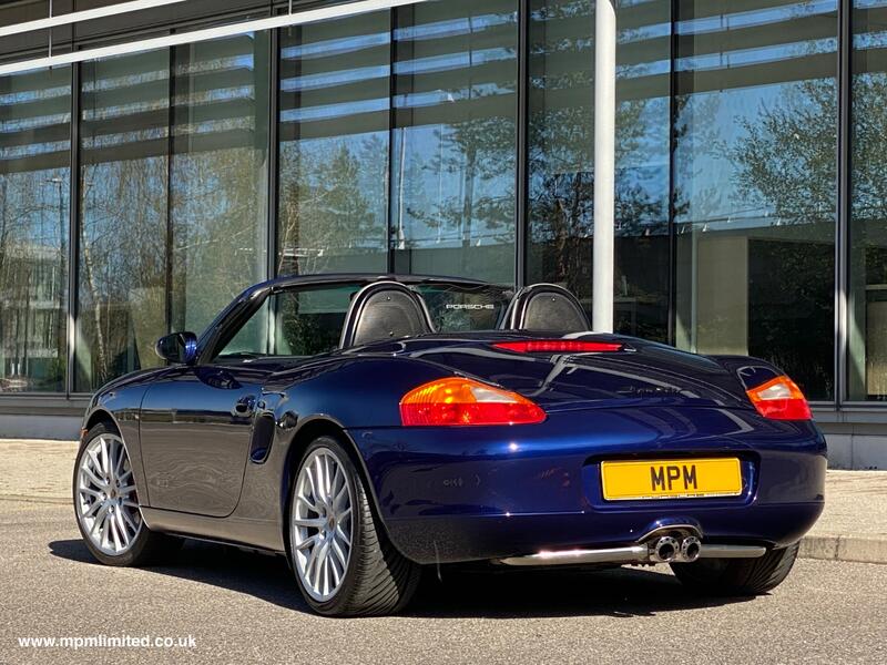 PORSCHE BOXSTER