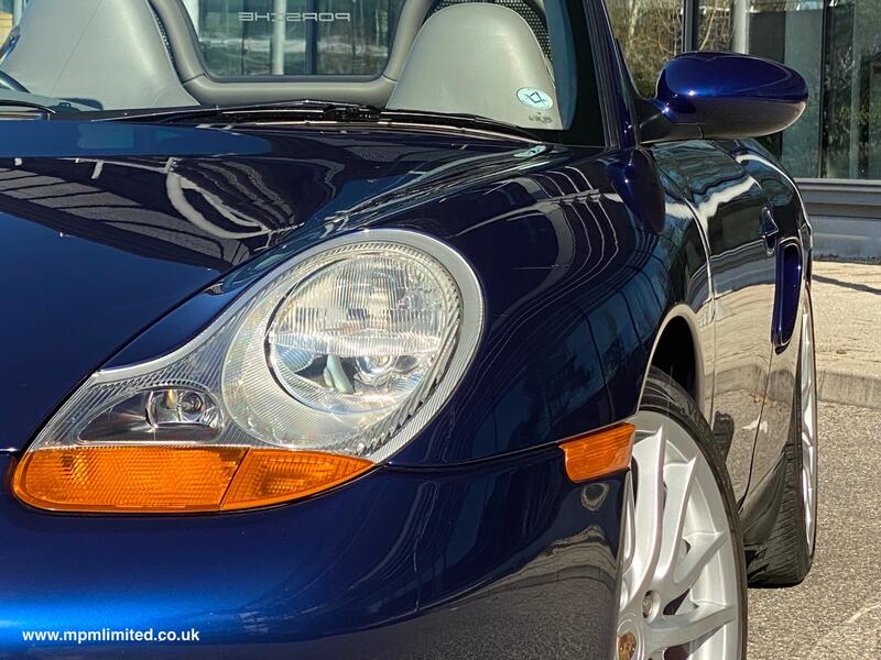 PORSCHE BOXSTER