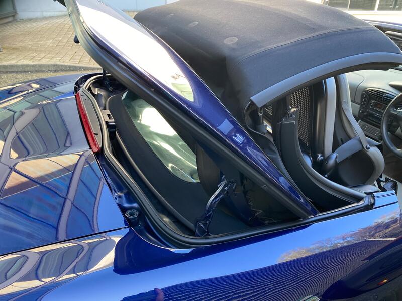 PORSCHE BOXSTER