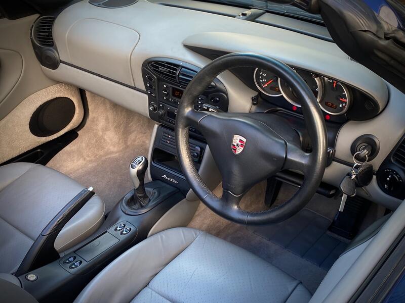 PORSCHE BOXSTER