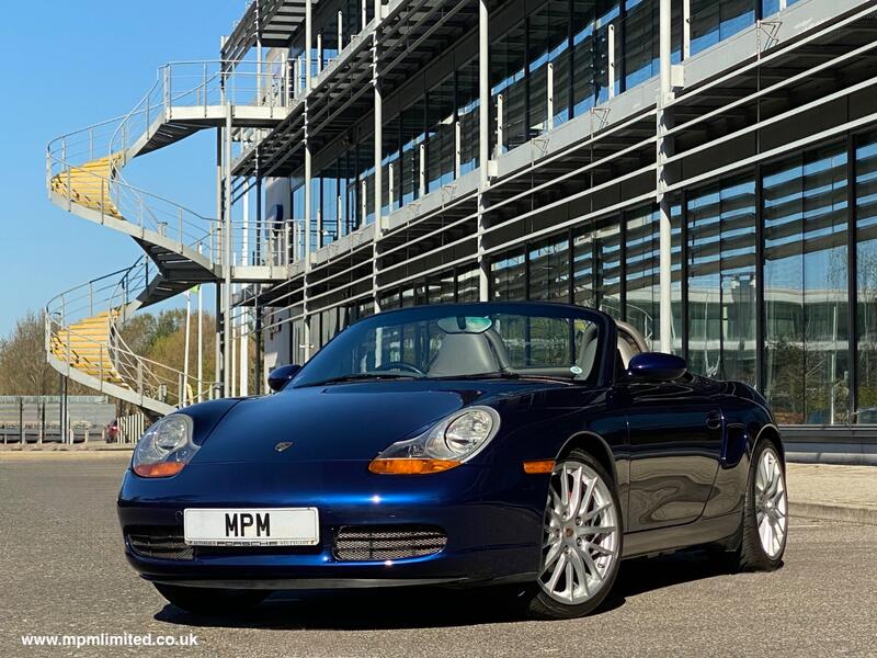 PORSCHE BOXSTER