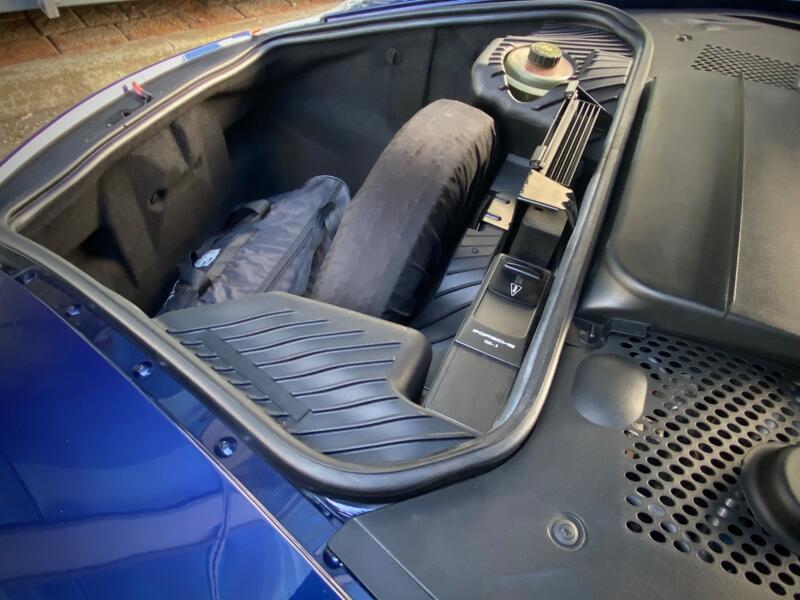 PORSCHE BOXSTER