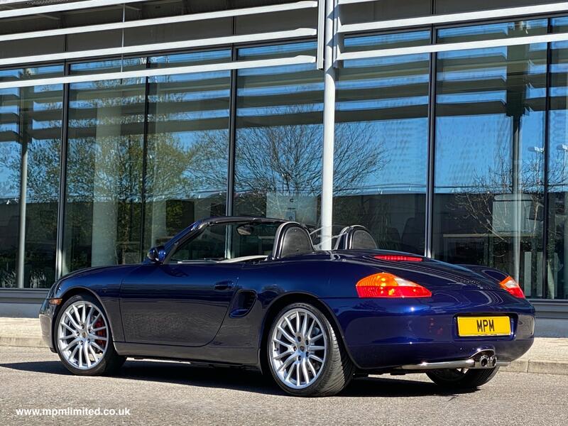 PORSCHE BOXSTER