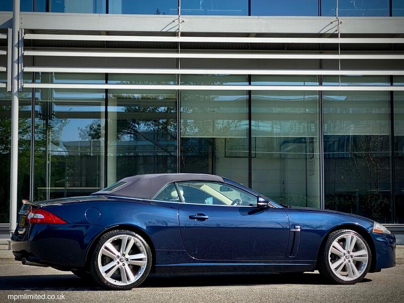 JAGUAR XK