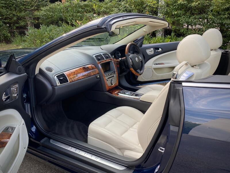 JAGUAR XK