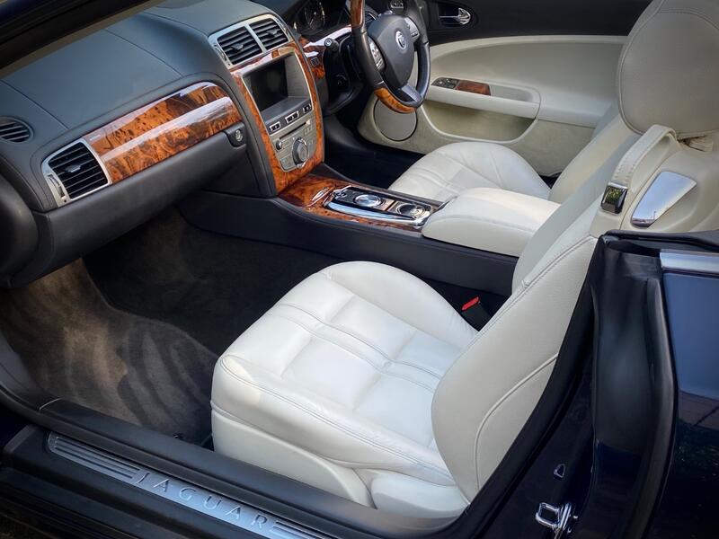 JAGUAR XK