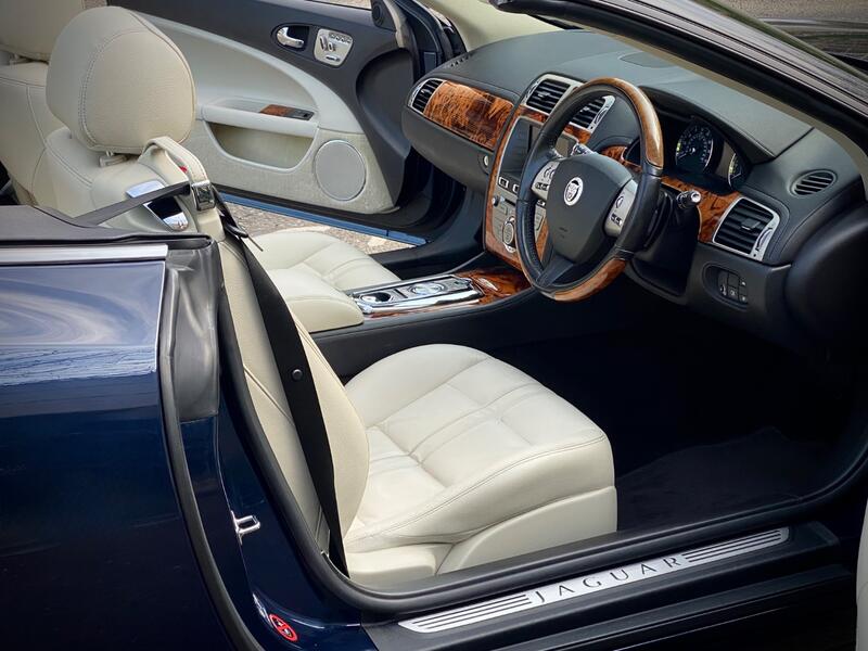 JAGUAR XK