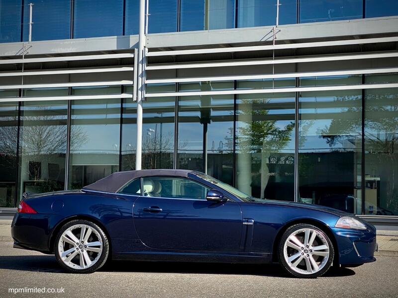 JAGUAR XK
