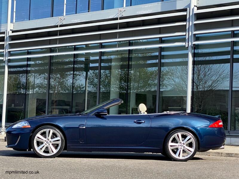 JAGUAR XK