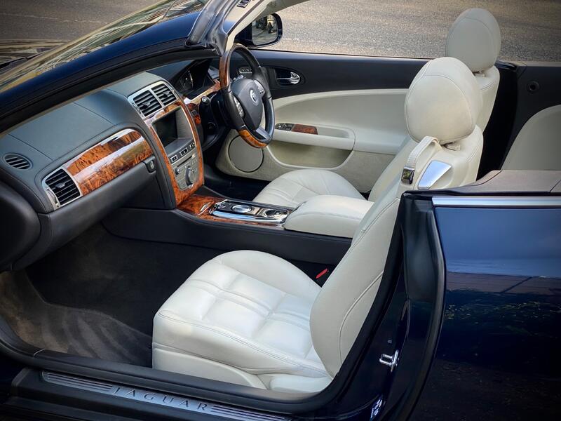 JAGUAR XK