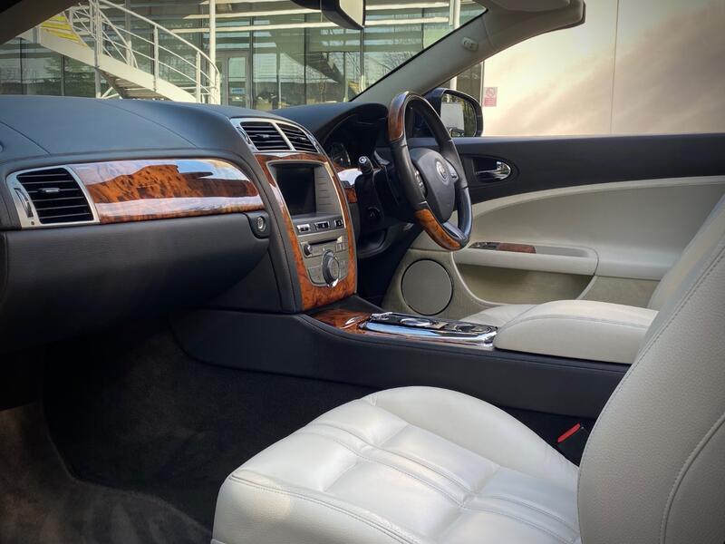 JAGUAR XK