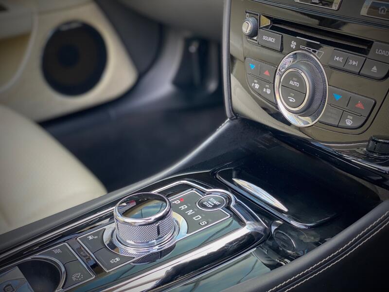JAGUAR XK