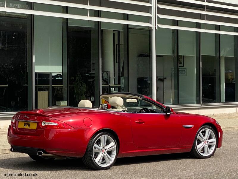 JAGUAR XK