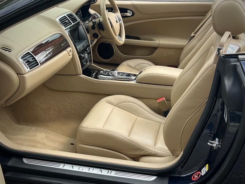 JAGUAR XK