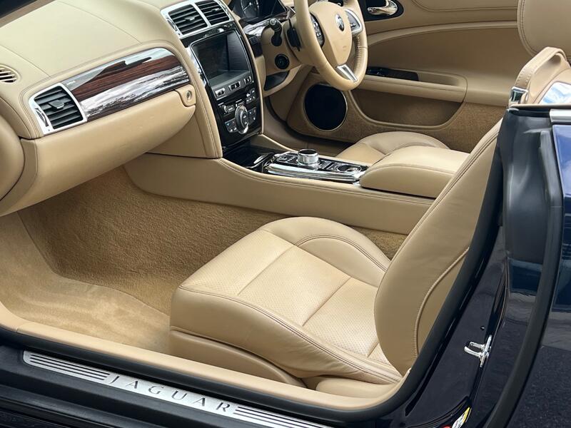 JAGUAR XK