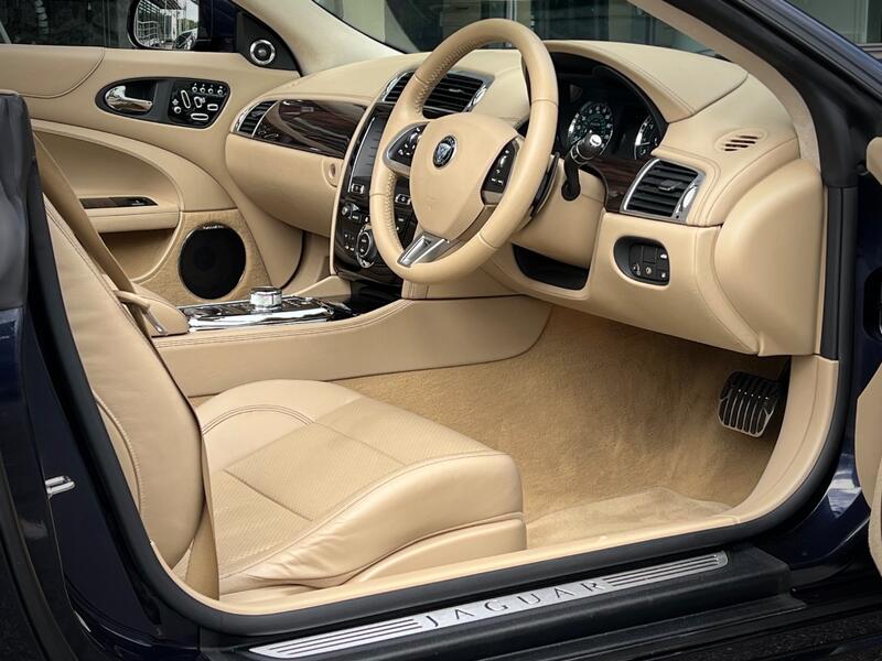 JAGUAR XK
