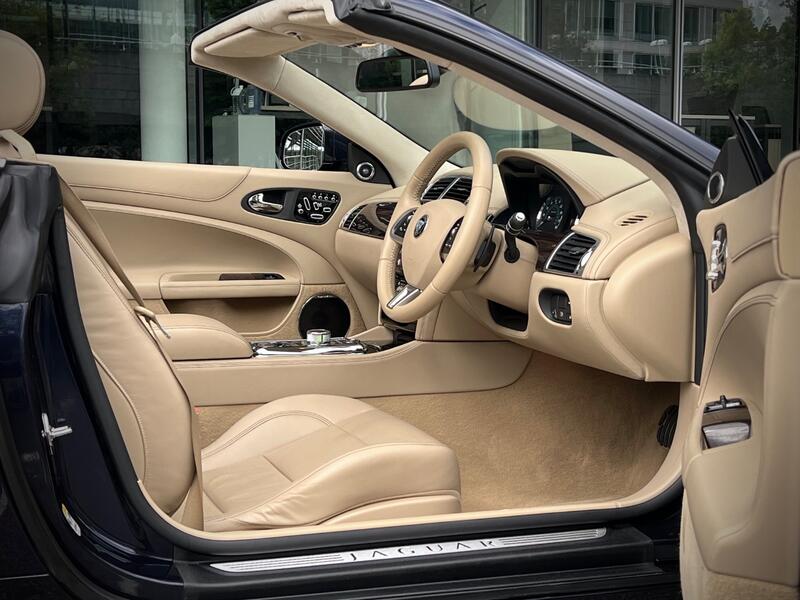 JAGUAR XK