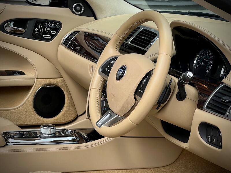 JAGUAR XK