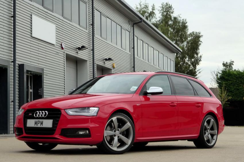 View AUDI S4 AVANT 3.0 V6 TFSi S-TRONIC BLACK EDITION