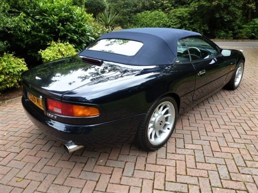 ASTON MARTIN DB7