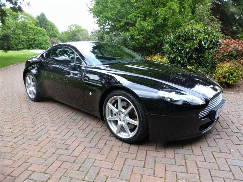 View ASTON MARTIN VANTAGE V8 Vantage